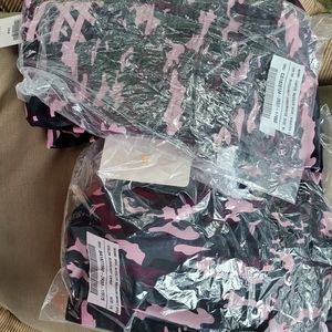 Fabletics matching sports bra and  capris